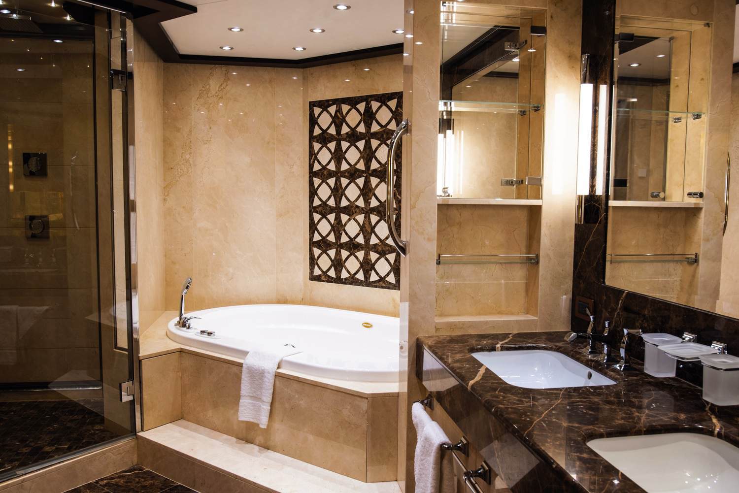 Fred. Olsen Cruise Lines, Borealis, Olsen Suite.jpg